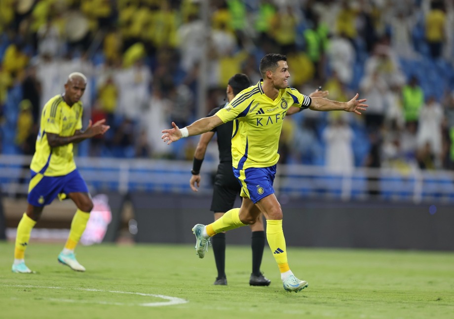 WATCH VIDEO Highlights Al Fayha 1-4 Al Nassr 2024.08.27 Ronald ghi bàn Siêu Phẩm đá phạt, Video highlights Al Fayha 1-4 Al Nassr, Clip Al Fayha 1-4 Al Nassr all goals highlights, See live result Al Fayha 1-4 Al Nassr, Clip bàn thắng Al Fayha 1-4 Al Nassr, Al Fayha Goals Highlights, Al-Nassr Full Goals Highlights, Giải đấu bóng đá Ả Rập Xê Út, Clip kết quả bóng đá Ả Rập Xê Út hôm nay, Bóng đá Ả Rập Xê Út