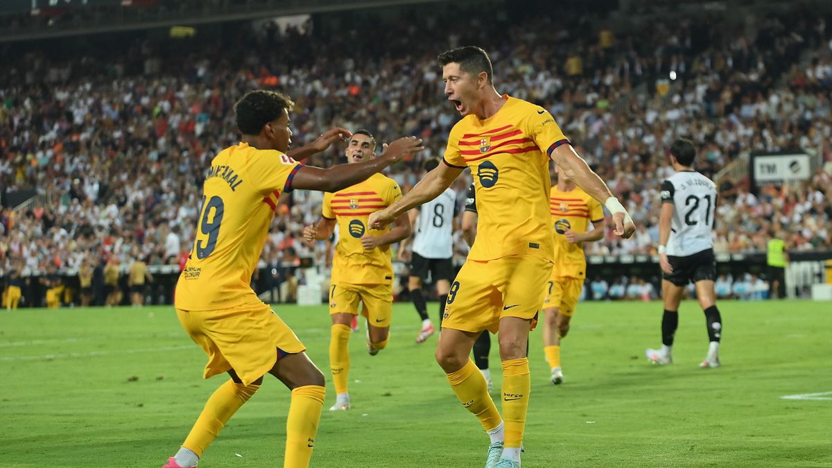 VIDEO Highlights Valencia 1-2 Barcelona (La Liga) 2024.08.18 All Goals