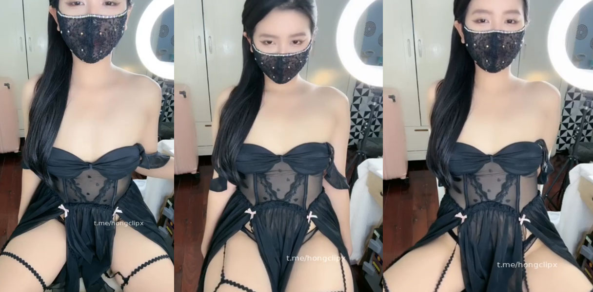 Clip hot girl Kirasexy MMLive Show mặc váy ren đen gợi cảm thu dam chảy nước