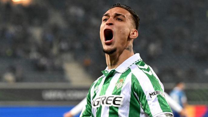 VIDEO Highlights Gent 0-3 Real Betis (Conference League) 2025.02.13 Antony ghi bàn siêu phẩm