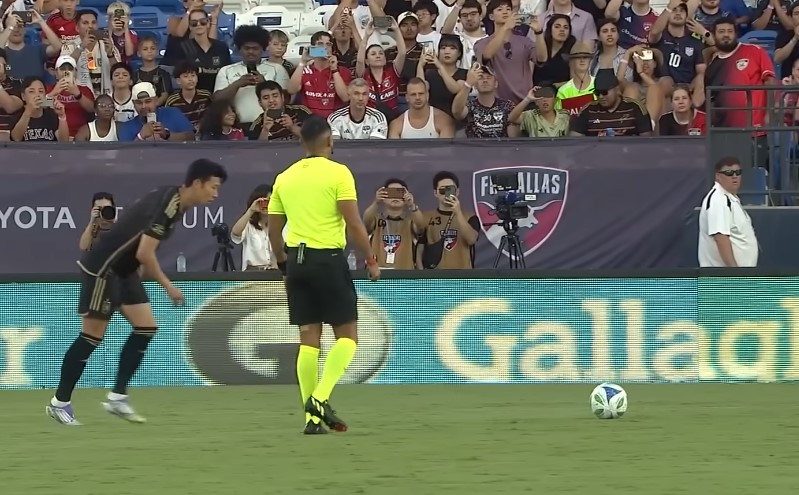 WATCH Highlights FC Dallas 1-1 LAFC (MLS League) 2025.08.25 Son Heung Min lập Siêu Phẩm, kể từ khi Son tới LAFC đã gây sức ảnh hưởng rất lớn tới mọi hoạt động của CLB LAFC, lượng vé bán ra tăng, áo đấu tăng, đường phố ngập tràn hình ảnh của cựu cầu thủ Tottenham..WATCH Highlights FC Dallas 1-1 LAFC 2025.08.25 Son lập Siêu Phẩm, MLS League, MLS All Star Goals Highlights, MLS Legaue, MLS Full Goals Highlights, MLS Football, FC Dallas Football Highlights LAFC Football Highlights, Los Angeles Football Highlights, Clip bóng đá Mỹ, Clip bóng đá nhà nghề Mỹ