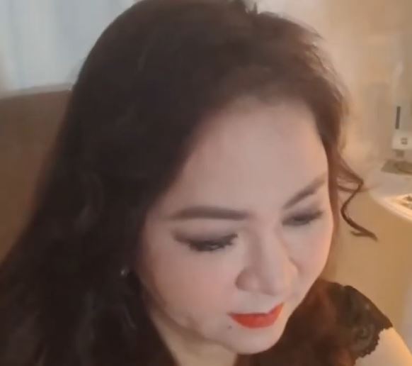 Clip bà Phương Hằng livestream hôm nay