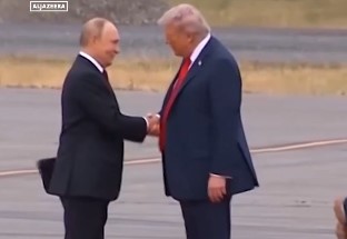 VIDEO US President Donald Trump and Russian President Vladimir Putin