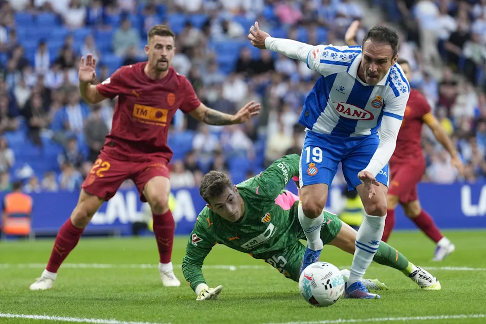 WATCH Espanyol 2-2 Valencia Extended Highlights Full HD 2025.09.23, Video Espanyol 2-2 Valencia Highlights, Espanyol Full Goals Highlight, Valencia Full Goals Highlight, La Liga Full Highlight, La Liga Highlight, La Liga Full Goals Highlight, Clip bóng đá Tây Ban Nha, Clip kết quả bóng đá Tây Ban Nha hôm nay