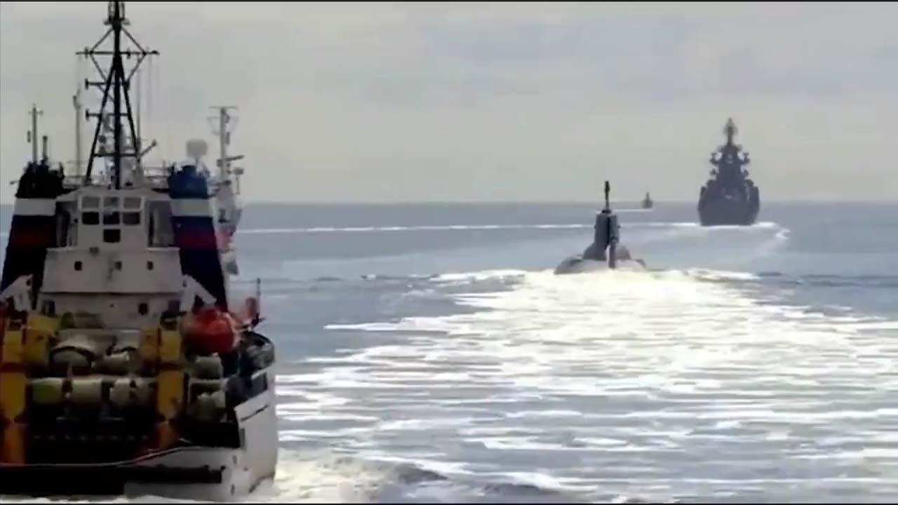 Maduro Turns to Russia China and Iran - Is South America on the Brink, Venezuela Calls for Russian Military Aid: A New Conflict Brewing in South America, Tensions Rising: Venezuela Seeks Missiles and Drones from Russia China and Iran, Maduro’s Military Gamble: Venezuela Gears Up as U.S. Forces Move In, South America on Edge: Venezuela Strengthens Ties with Russia and Iran, US today news, US news video today, US news today, Video Russia News HOT Today, Hot news today, News hot today, Moscow News HOT Today Video, Post news hot today, Hot news today on the world