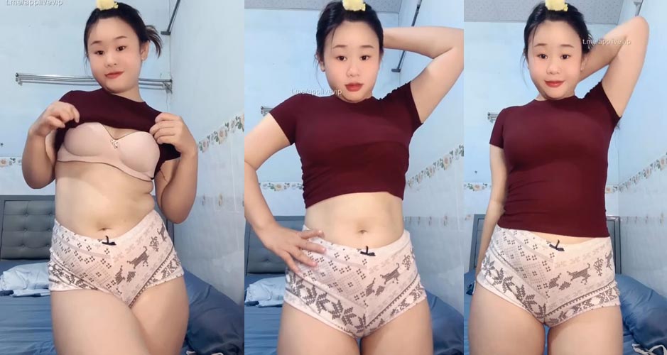 Clip idol gái xinh mới nổi LinhV1 quần đùi bó sát khoe bướm múp