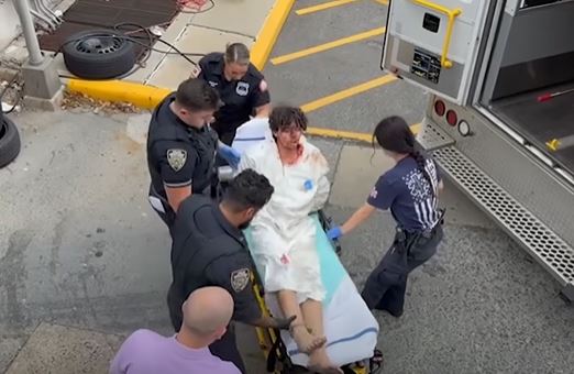 Disturbed Staten Island teen accused of decapitating mom’s beau shares gory confession details..Teen DECAPITATES mom’s boyfriend GORY CONFESSION REVEALED, VIDEO CRIME NEWS, NYC teen accused of decapitating mom’s boyfriend, Shocking news video, Shocking news video today, US news video today, Hot news today, Today news Video, US today news, Post news hot today, Latest today news video, Shock news today, News hot today, US news today, Hot news today on the world, Staten Island teen charged with murder after allegedly beheading mother’s boyfriend