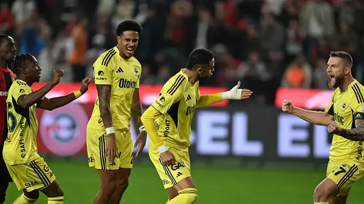 Gaziantep 0-4 Fenerbahce Full Extended Highlights & Goals (2025.10.27) Gaziantep 0-4 Fenerbahce Full Extended Highlights & Goals (2025.10.27)