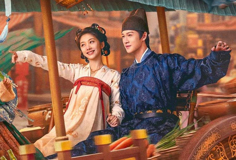 Bộ phim kể về gia đình nhà họ Thẩm, trong một lần tình cờ, vô tình xuyên không đến thành Vĩnh An. Tại đây, họ gặp gỡ Lâm Diệm, vị thiếu doãn phủ Kinh Triệu, và cùng nhau bắt đầu một hành trình thú vị đậm hương vị ẩm thực, sắc màu dân gian, xen lẫn một chuyện tình “đượm sắc hương” dần dần nảy nở. Phim Yến Ngộ Vĩnh An 2025 Full HD Vietsub Phụ Đề Trọn Bộ, Phim Yến Ngộ Vĩnh An Full Vietsub, Phim Yến Ngộ Vĩnh An Full phụ đề, Phim Yến Ngộ Vĩnh An Full tiếng Việt, Phim Yến Ngộ Vĩnh An trọn bộ Vietsub, Phim Yến Ngộ Vĩnh An trọn bộ phụ đề, Phim Yến Ngộ Vĩnh An trọn bộ Online, Xem Phim Yến Ngộ Vĩnh An trực tuyến, Phim Yến Ngộ Vĩnh An thuyết minh, Phim bộ Trung Quốc, Phim bộ Trung Quốc 2025, Hàn Mạch, Hộ Duy, Lý Quân Nhuệ, Lưu Quân, Nghê Hồng Khiết, Phùng Gia Di, Tùy Tuấn Ba, Vương Ảnh Lộ, Xướng Long, Đổng Tư Di, Phim cổ trang, Phim cổ trang bom tấn, Phim Cổ Trang Trung Quốc, Phim cổ trang mới nhất