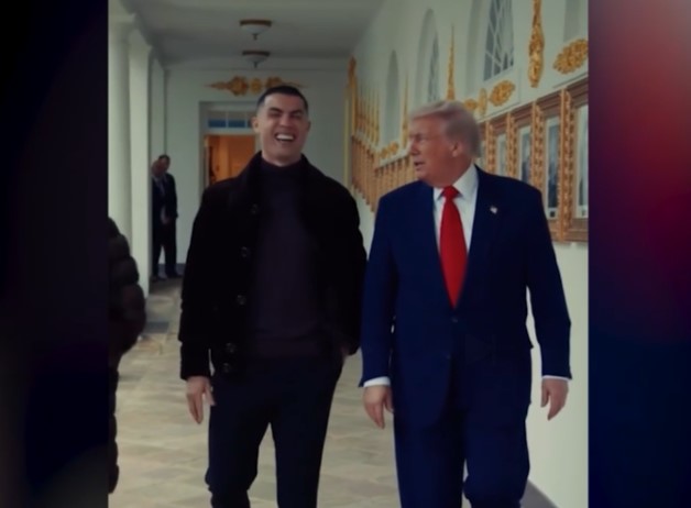 VIDEO Cristiano Ronaldo and Donald Trump have a meeting at the White House