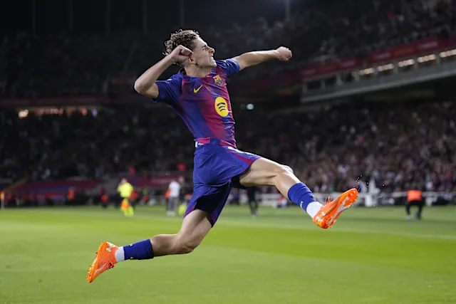 WATCH Barcelona 3-1 Elche Full Extended Highlights & Goals 2025.11.02, Video Barcelona 3-1 Elche Highlights, See Results Barcelona vs Elche, Barcelona Full Goals Highlight, Elche Full Goals Highlight, La Liga Full Goals Highlight, La Liga Highlight, La Liga Full Highlight, Clip bóng đá Tây Ban Nha, Clip kết quả bóng đá Tây Ban Nha hôm nay