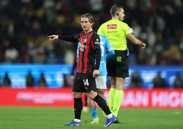 WATCH AC Milan 3-0 Verona Full HighlightsAC Milan proved why they are a formidable force in this Serie A season. WATCH AC Milan 3-0 Verona Full Highlights Extended 2025.12.28, Serie A Highlight, Serie A Full Goals Highlight, Video AC Milan 3-0 Verona Highlights, AC Milan Full Goals Highlight, Hellas Verona Full Goals Highlights, Clip bóng đá Ý, Clip kết quả bóng đá Ý Italia hôm nay, Latest Football Highlights, Latest Football Full Highlights, Kết quả bóng đá hôm nay 2025-12-28, Result Football Today 2025-12-28