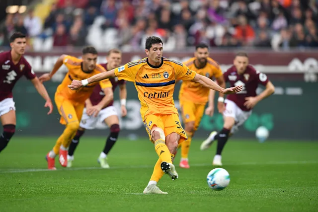Stefano Moreo’s late striker earned Pisa a point in a 2-2 draw away at Cagliari. Relegation rivals Cagliari and Pisa drew 2-2 at the Unipol Domus on Sunday, in Serie A Round 16. Watch Cagliari 2-2 Pisa Full Extended Highlights & Goals 2025.12.21, Serie A Highlight, Serie A Full Goals Highlight, Video Cagliari 2-2 Pisa Highlights, Latest Football Full Highlights, Latest Football Highlights, Result Football Today 2025-12-21, Kết quả bóng đá hôm nay 2025-12-21, Clip kết quả bóng đá Ý Italia hôm nay, Clip bóng đá Ý