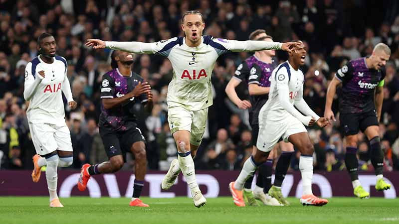 Watch Qarabag 2-4 Ajax Full Extended Highlights & Goals Full Highlights 2025.12.10, Champions League Full Goals Highlight, UEFA Champions League Full Goals Highlights, Video Qarabag 2-4 Ajax Highlights, Qarabag Goals Highlights, Ajax Full Goals Highlight, Clip kết quả bóng đá Cúp C1 Châu Âu hôm nay, Clip bóng đá Cúp C1 Châu Âu, Latest Football Full Highlights, Latest Football Highlights, Kết quả bóng đá hôm nay 2025-12-10, Result Football Today 2025-12-10