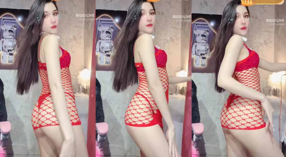 Clip Mun Iu Bigo Live gái xinh nhảy Sexy Dance Very HOT