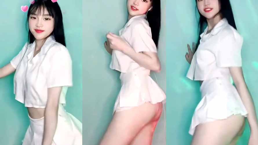 Clip em nữ sinh váy ngắn áo trắng Livestream nhảy tiktok sexy ĐẸP NGÂY NGẤT