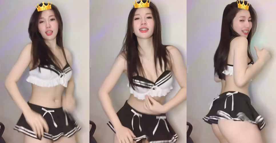 Gái xinh váy ngắn Bigo Live nhảy dance sexy lộ hàng
