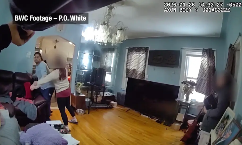 Dramatic VIDEO shows moment NYPD shoots knife-wielding man - but Mamdani wants to send social workers