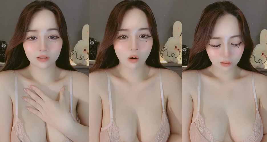 Clip Bé Hạnh Bigo xoa vếu gợi cảm khiêu gợi trên Live Stream
