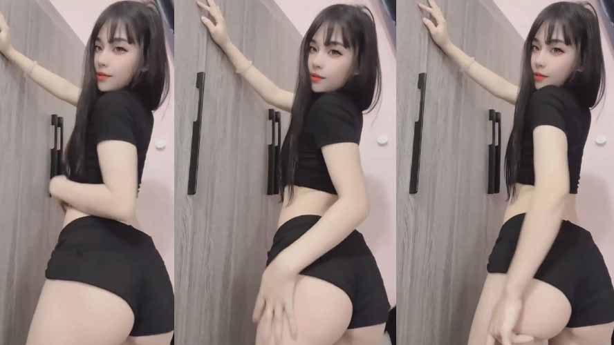 Clip hot idol Bé Kem iu Bigo Live sexy dance mông căng mọng quyến rũ