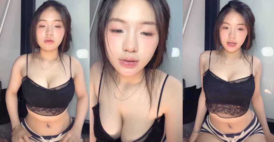 Clip idol LanXinhYeu LanAnh06 live show khoe vếu bự gợi tình