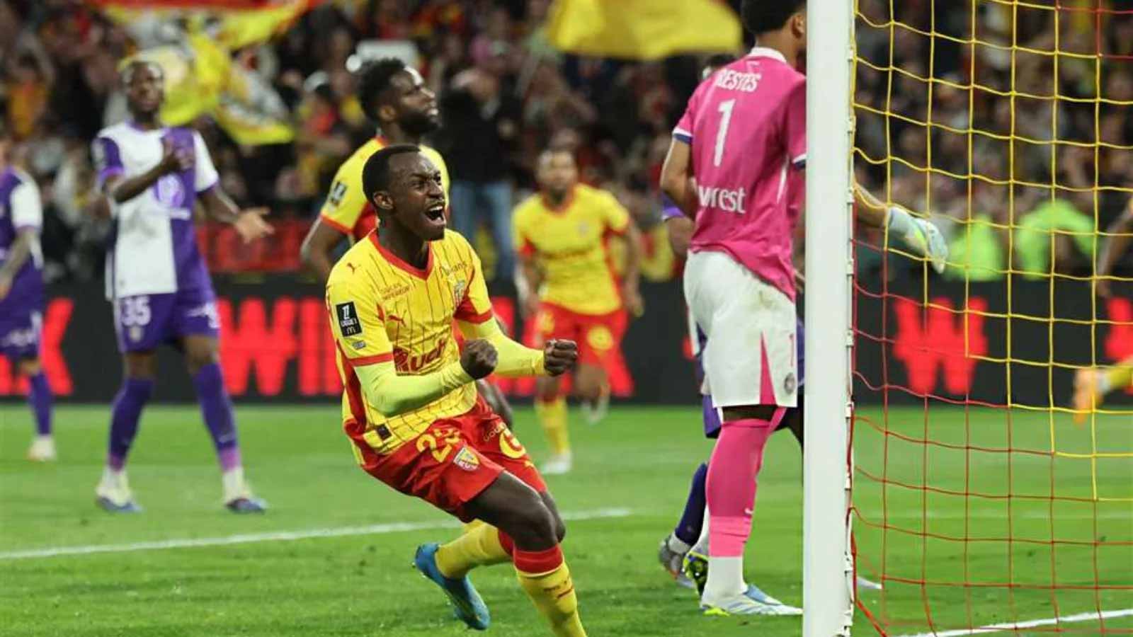 WATCH Lens 3-2 Toulouse Full Highlights Extended 2026.04.17, Ligue 1 Full Highlight, Video Lens vs Toulouse all goals & highlights, Lens Full Goals Highlight, Toulouse Full Goals Highlights, Latest Football Full Highlights, Latest Football Highlights, Kết quả bóng đá hôm nay 2026-04-17, Result Football Today 2026-04-17, Football Full Goals Highlight, Football Full Highlight
