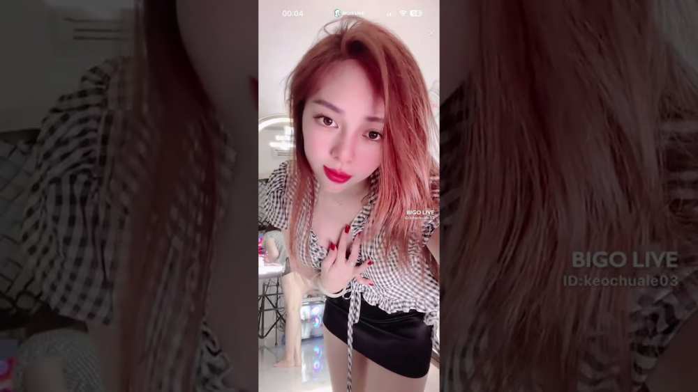 Full clip hot Bé Kẹo Bigo Sexy Lắc Đít CỰC SUNG