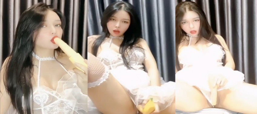 Full live hot Kimberley Lexis Thai Beauty OnlyFans - Sexy Thai Girl Masturbating with Banana Super Slutty Session