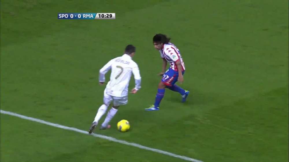 Cristiano Ronaldo Amazing Performance vs Sporting Gijón (Away) 2011 | Real Madrid | CR7 Masterclass
