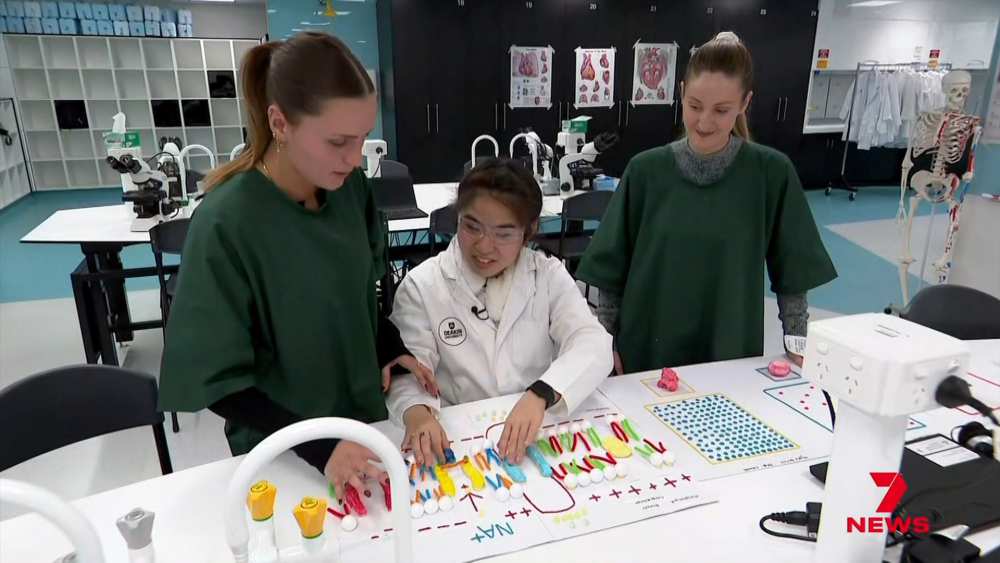 Australia’s First Blind Medical Doctor: A University Student Proves Anything Is Possible