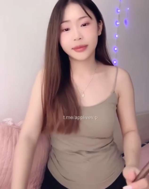 Full live hot girl gái xinh cute Bích Thảo Babyz khẩu dâm cực nứng