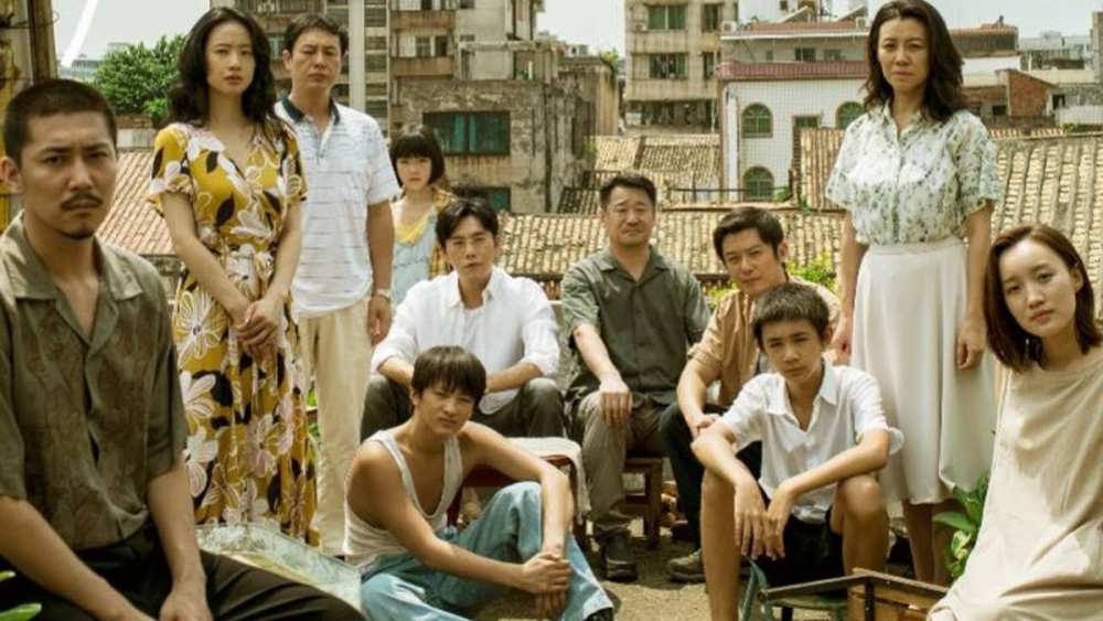 Góc Khuất Bí Mật (The Bad Kids) 2020 Vietsub Thuyết Minh Full HD - 3 Đứa Trẻ Vô Tình Quay Lại Một Vụ Giết Người, Bi Kịch Bắt Đầu