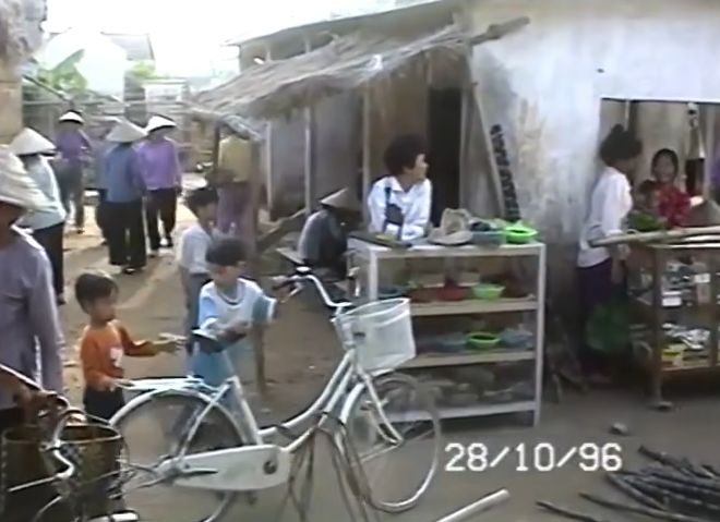 Video Phóng Sự Ký Ức Tuổi Thơ Xưa - Miền Quê Bắc Bộ Việt Nam Những Năm 90 - Bồi Hồi Xúc Động