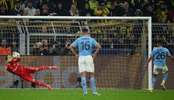 Dortmund 0-0 Manchester City 2022.10.25 (Champions League) Man City Failed Penalty
