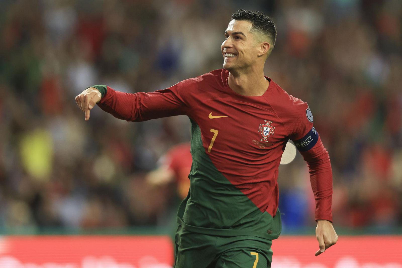 Portugal 3:2 Slovakia (Vòng Loại Euro 2024) 2023.10.13 Ronaldo Lập Cú Đúp Đẳng Cấp