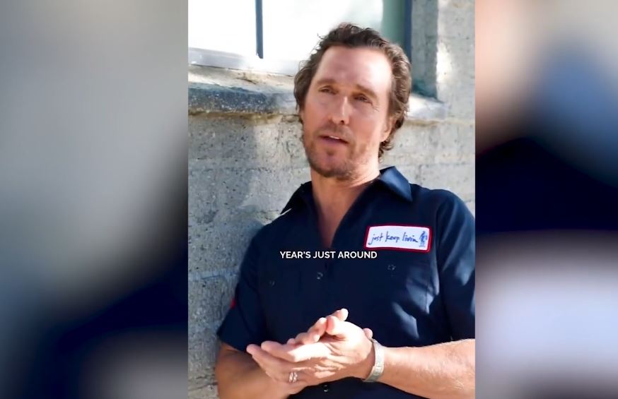 VIDEO Matthew McConaughey Shares His 2024 New Year Reflection