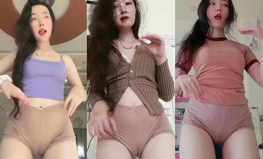 Clip gái xinh tuổi teen Lê Gia Mỹ mặc quần bó sát livestream lộ bím múp mu cao